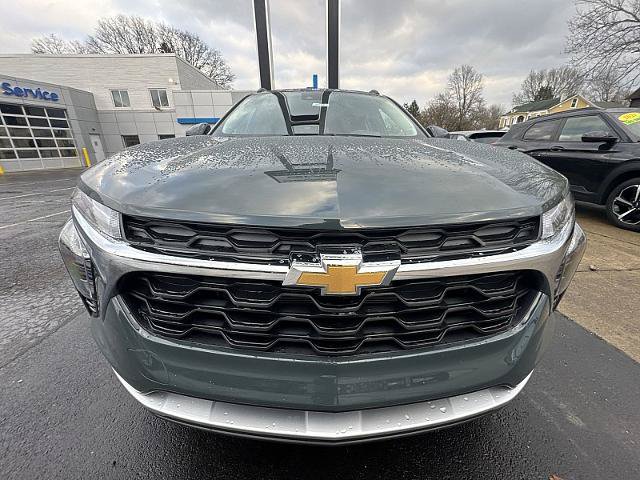 New 2026 Chevrolet Trax LT w/ Sunroof Package FWD image 11