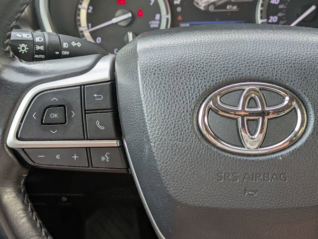 Used 2022 Toyota Highlander XLE image 20
