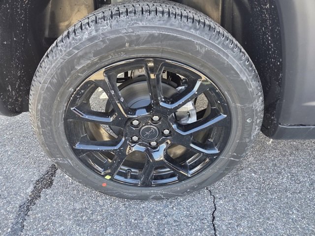 New 2026 Jeep Compass Latitude image 26