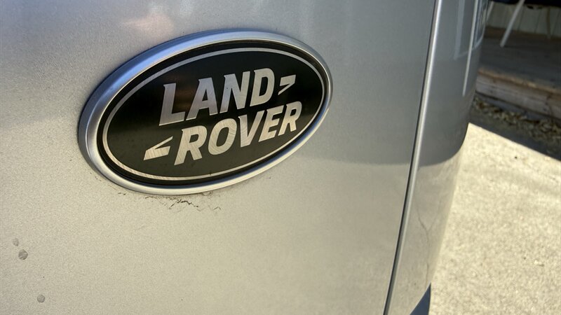 Used 2020 Land Rover Range Rover Evoque S AWD/4WD image 29