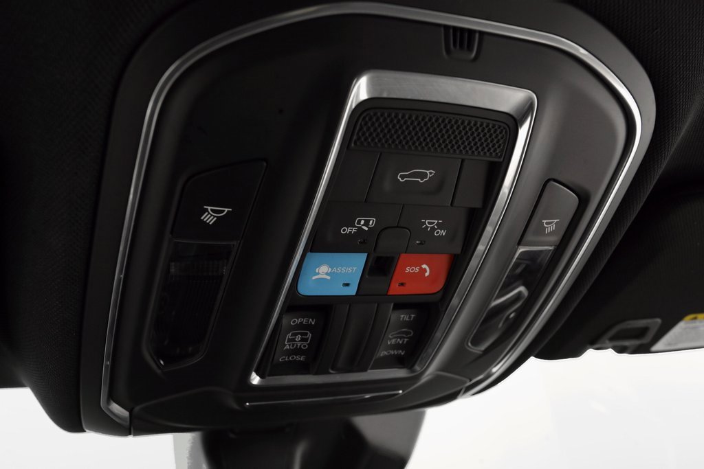 Certified 2022 Jeep Grand Cherokee Altitude image 31