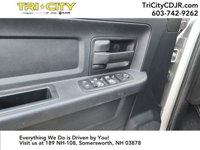 Used 2014 RAM 2500 Tradesman w/ Chrome Appearance Group image 18