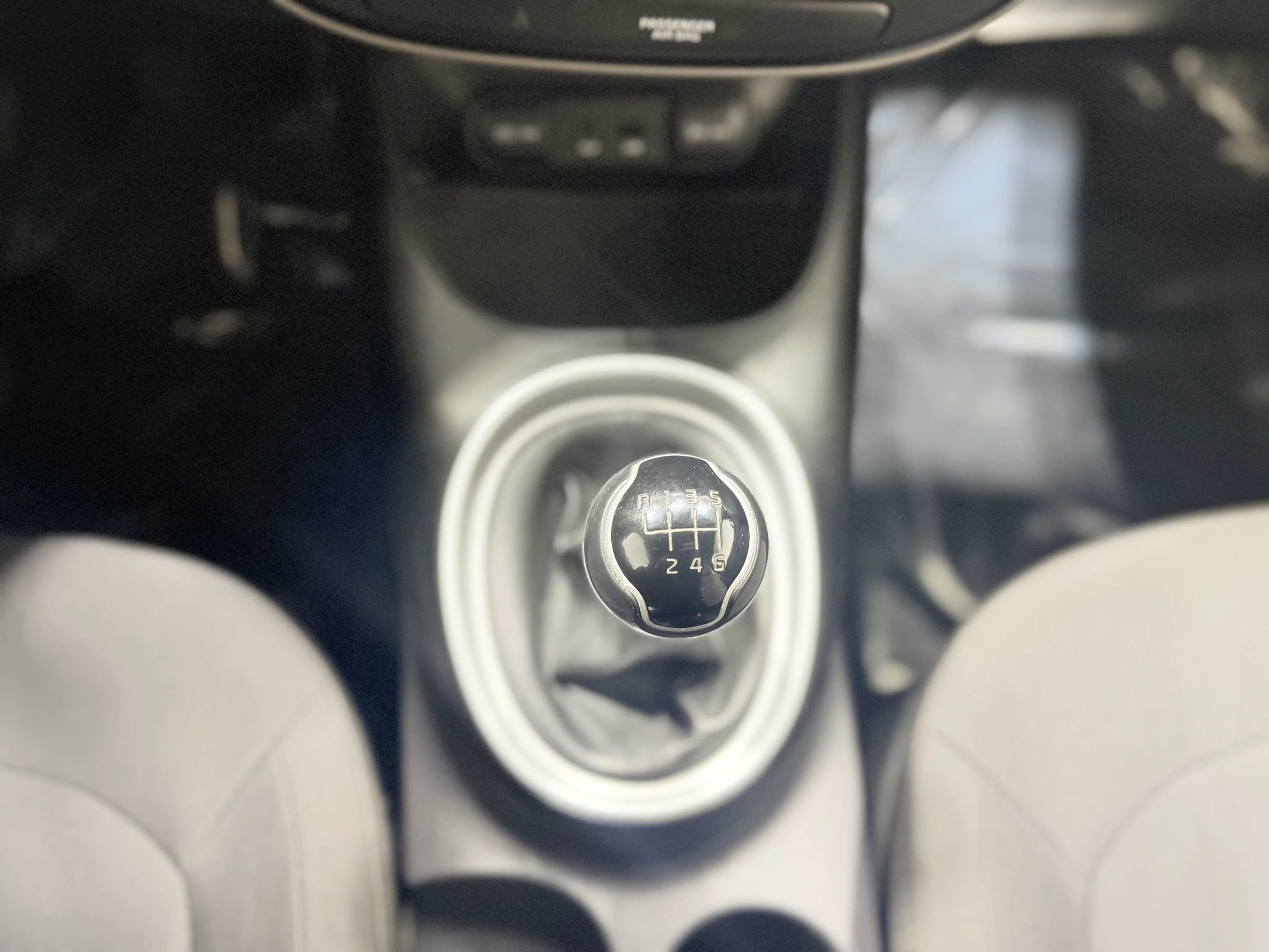 Used 2014 Kia Soul EV image 12