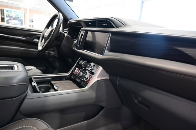 Used 2022 GMC Yukon Denali AWD/4WD image 14