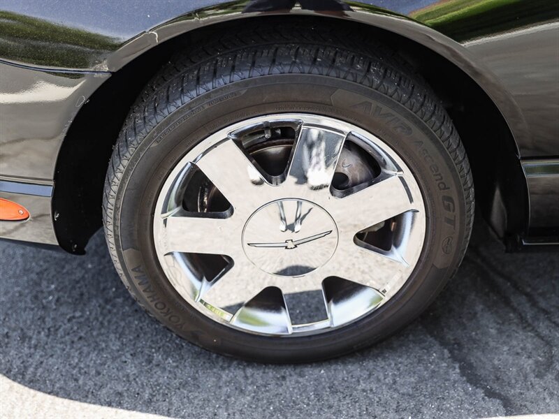 Used 2002 Ford Thunderbird RWD image 33