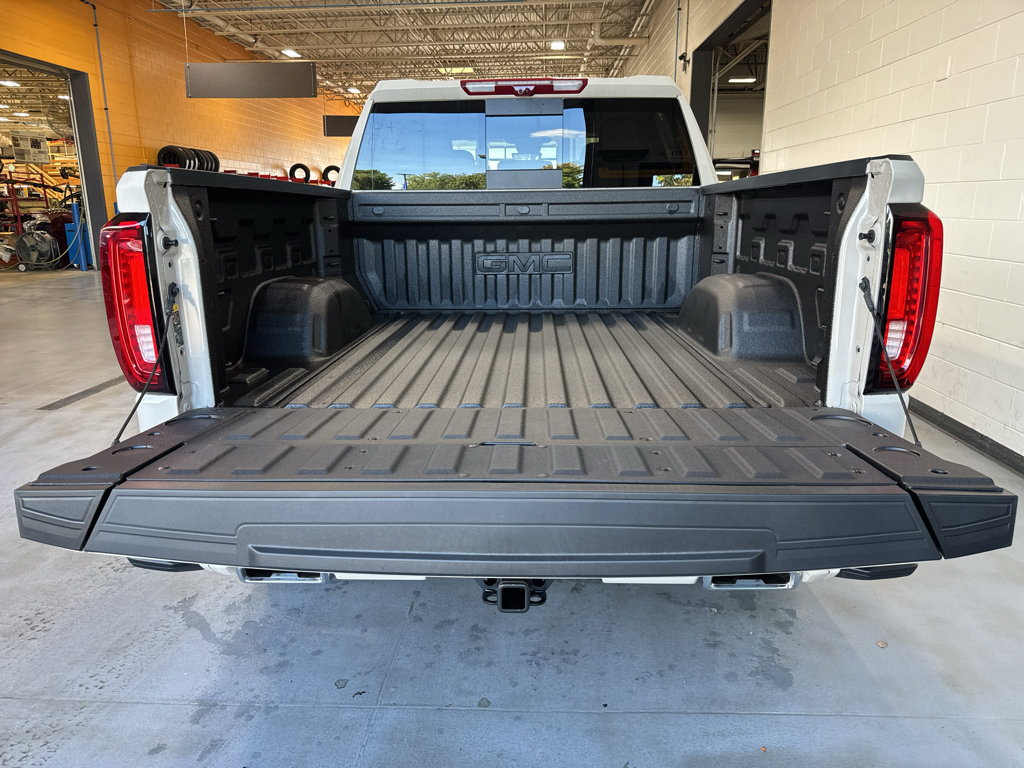 New 2026 GMC Sierra 1500 Denali w/ Technology Package AWD/4WD image 23