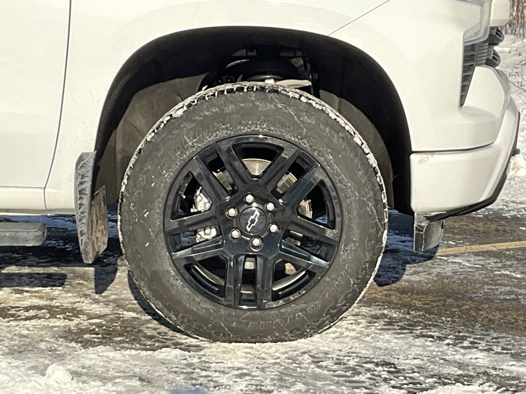 Used 2023 Chevrolet Silverado 1500 RST w/ Convenience Package II image 22