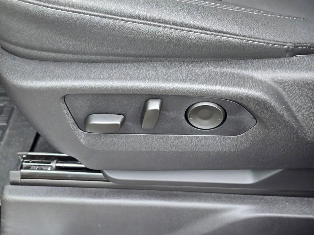 Used 2026 GMC Sierra 1500 Elevation w/ Elevation Premium Package image 25