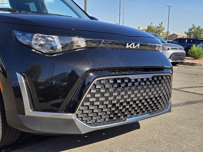 Certified 2025 Kia Soul EX FWD image 9