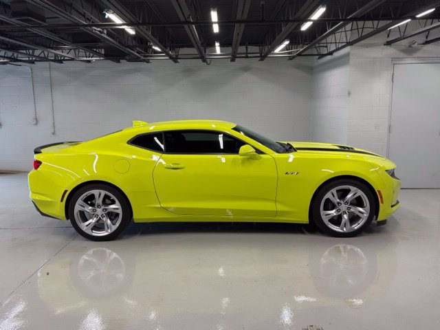 Used 2021 Chevrolet Camaro LT RWD image 7