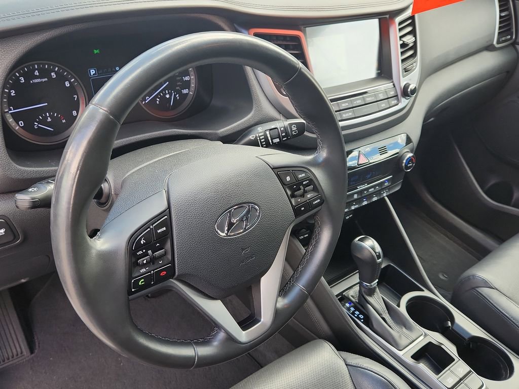Used 2016 Hyundai Tucson Limited AWD/4WD image 11