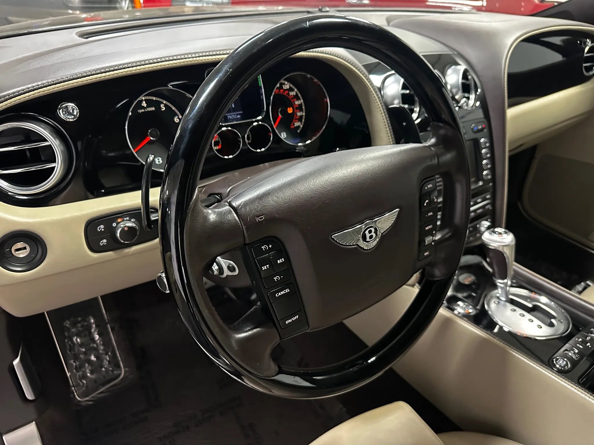 Used 2007 Bentley Continental GT image 9