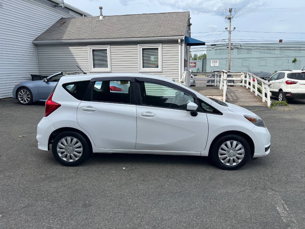 Used 2017 Nissan Versa Note S Plus FWD image 7