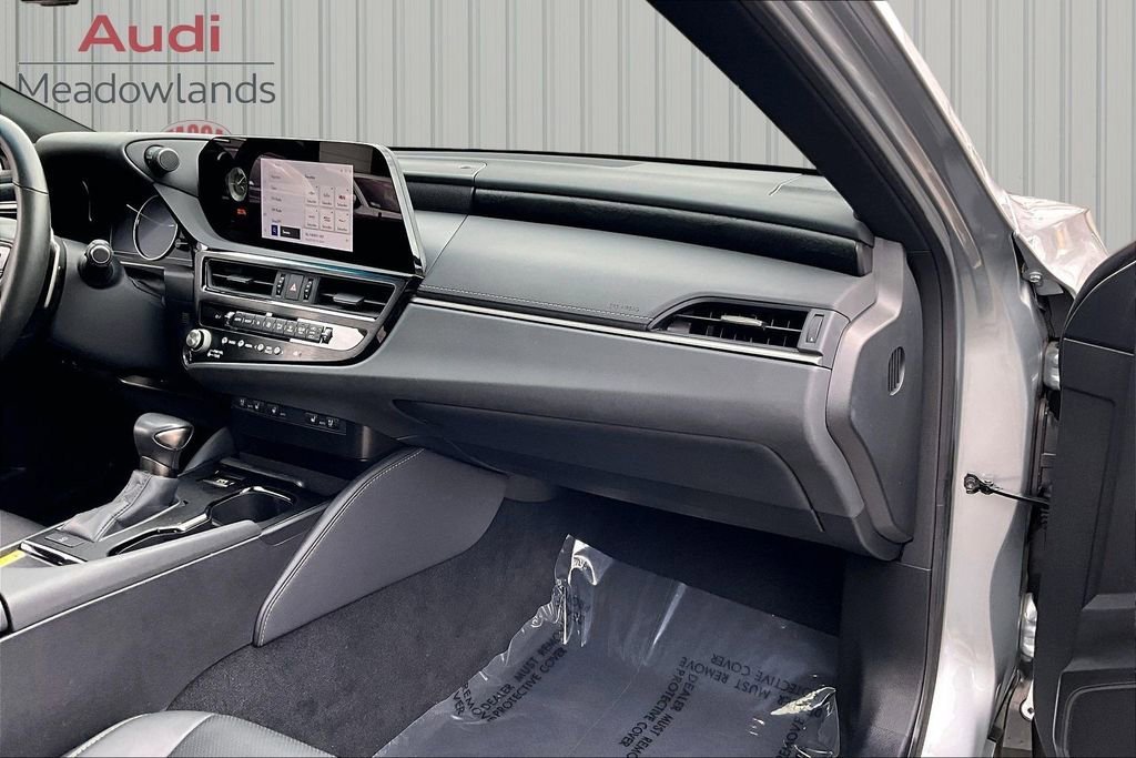 Used 2024 Lexus ES 350 w/ Premium Package image 26