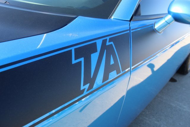 Used 2023 Dodge Challenger R/T w/ T/A Package image 8