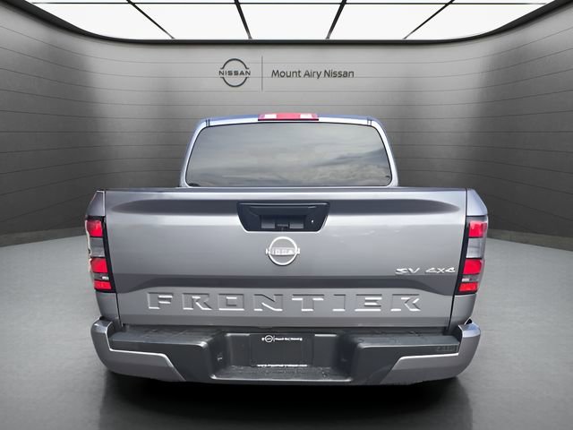Used 2024 Nissan Frontier SV image 5