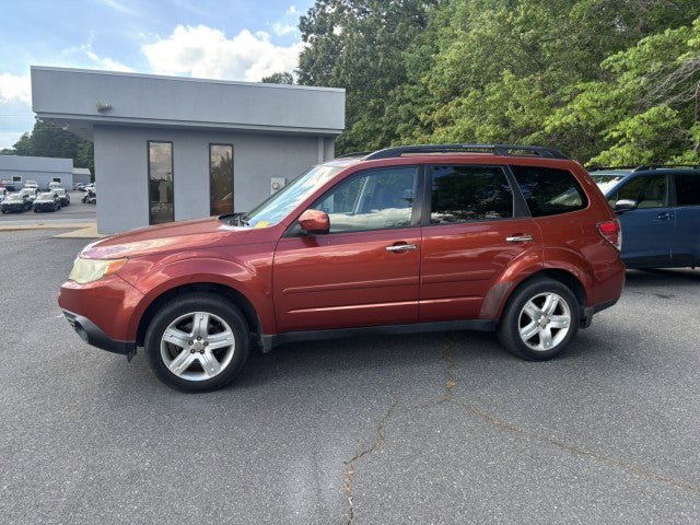 Used 2010 Subaru Forester 2.5X Premium AWD/4WD image 2