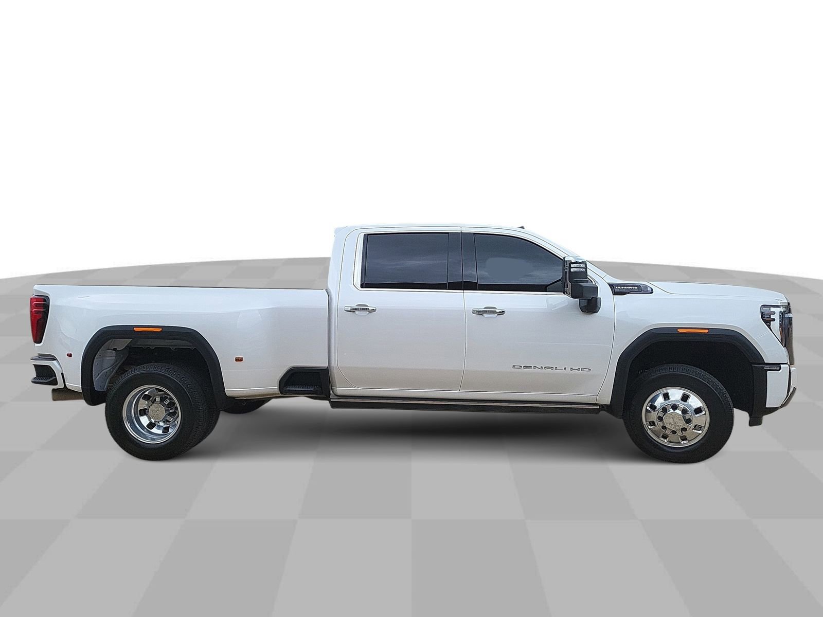 Certified 2024 GMC Sierra 3500 Denali Ultimate image 9