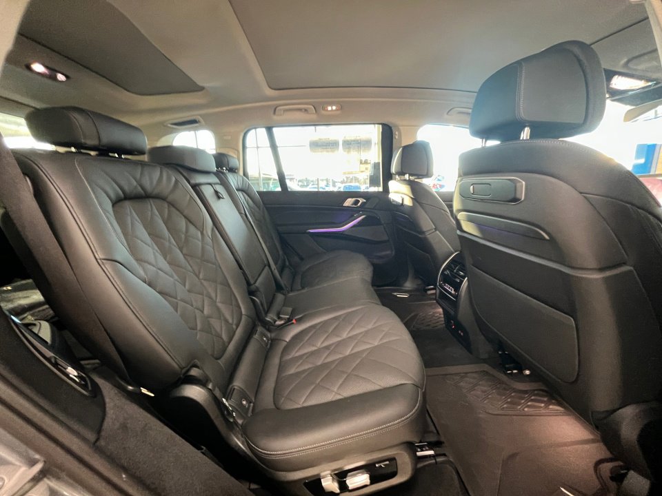 Certified 2026 BMW X7 xDrive40i image 29