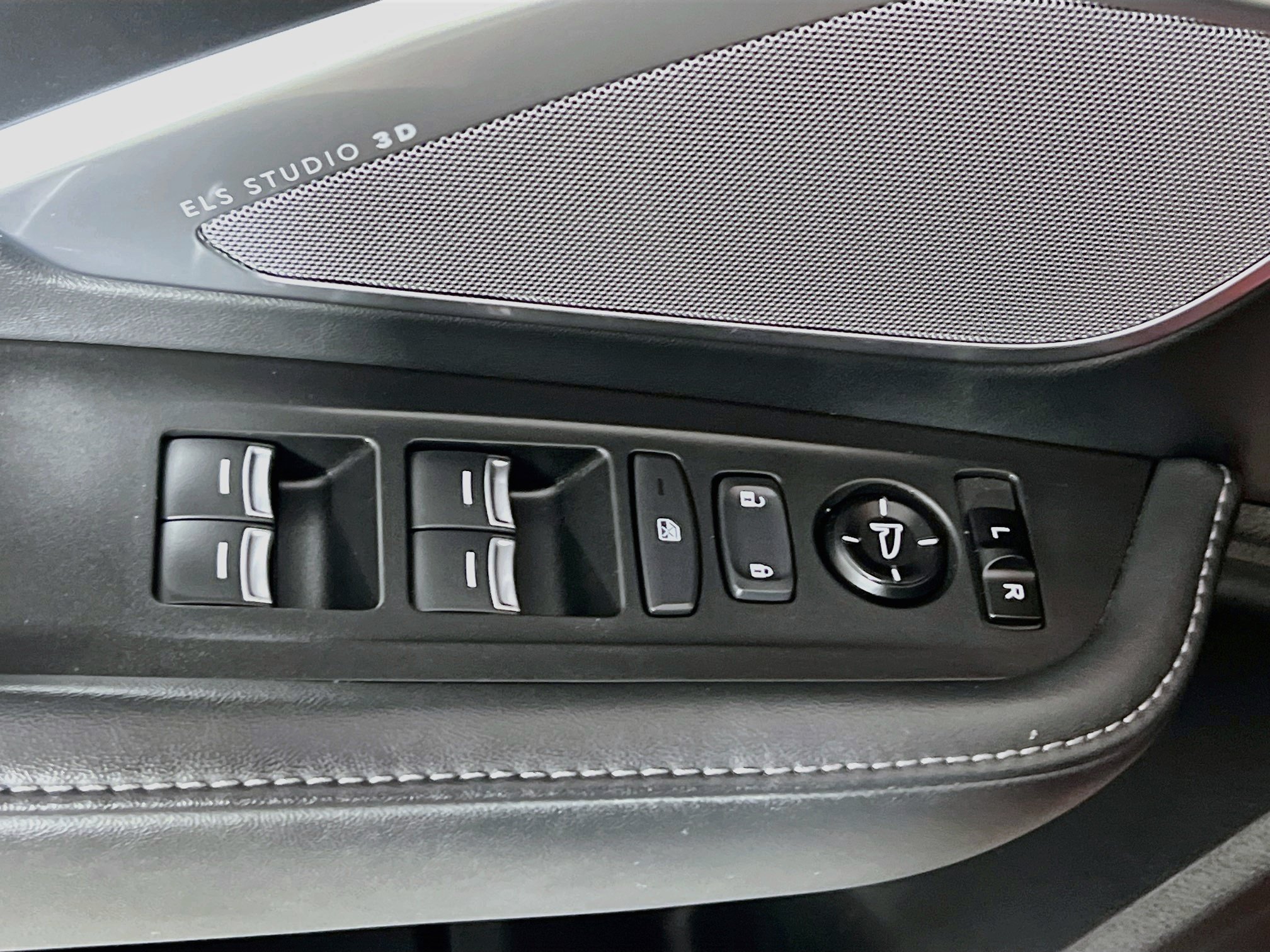 Used 2021 Acura RDX A-Spec w/ Technology Package FWD image 16