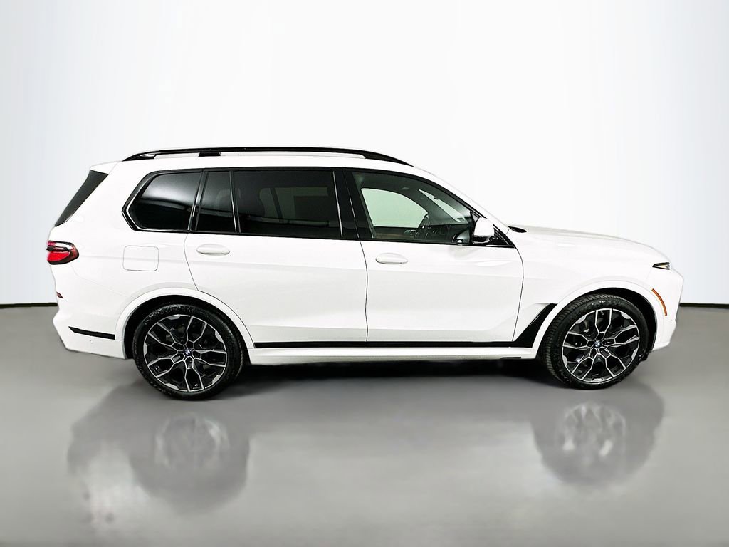 New 2026 BMW X7 xDrive40i w/ Executive Package image 4