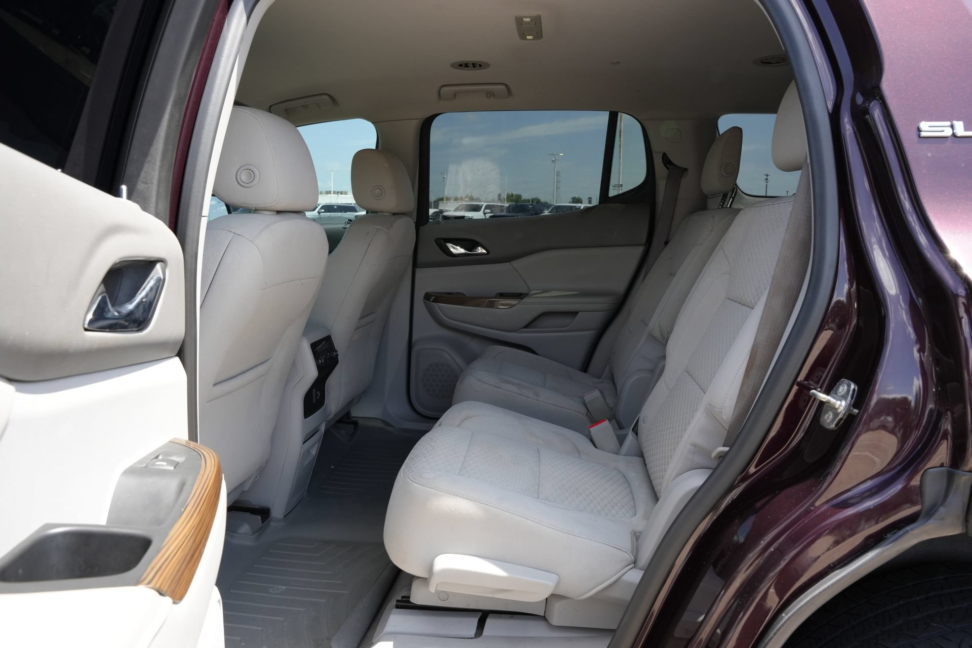 Used 2018 GMC Acadia SLE w/ Driver Alert Package I FWD image 20