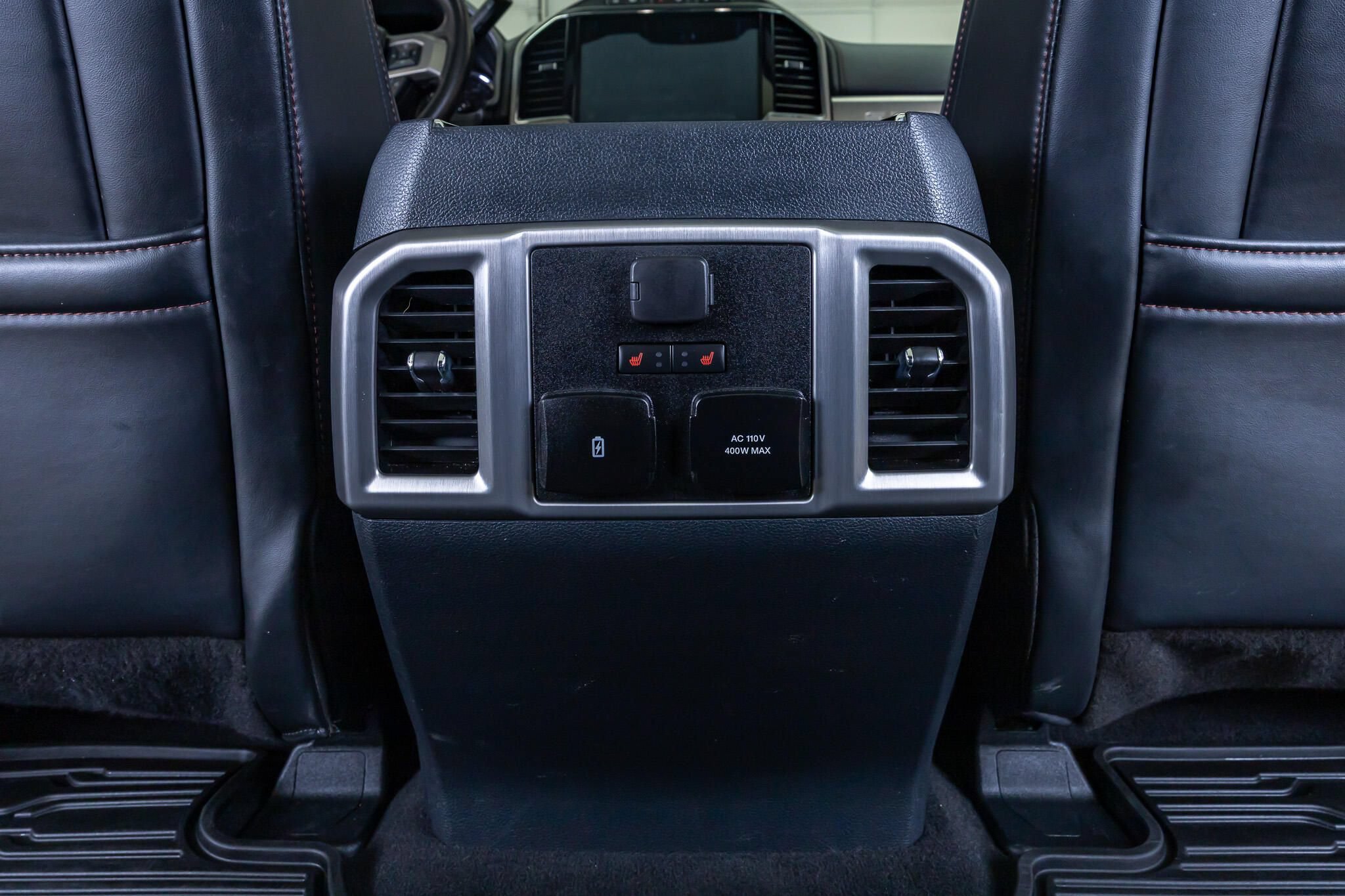 Used 2022 Ford F450 Platinum w/ FX4 Off-Road Package AWD/4WD image 32