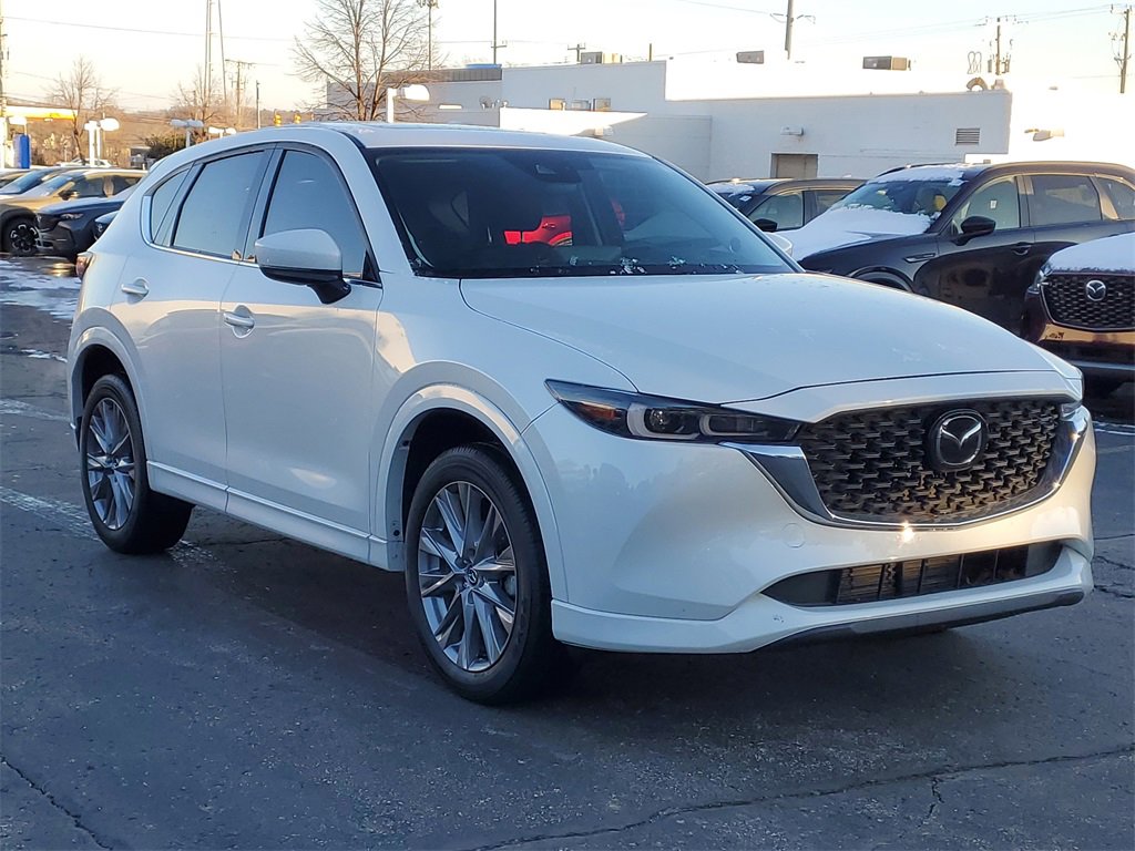Used 2024 MAZDA CX-5 AWD 2.5 S w/ Premium Plus Pkg image 4