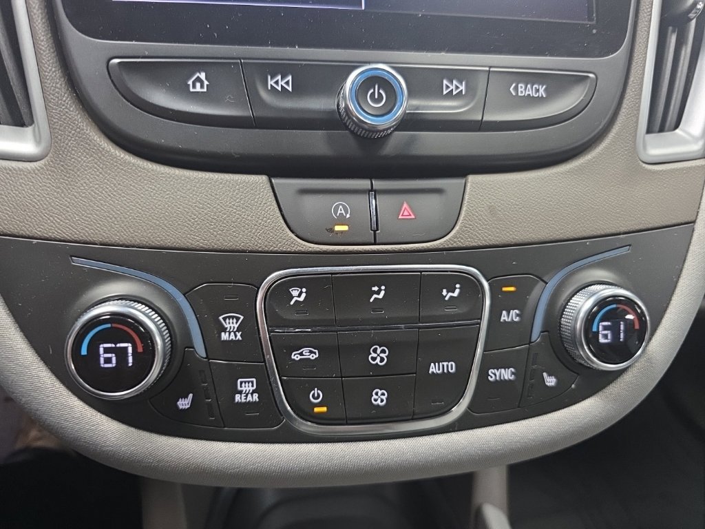 Certified 2023 Chevrolet Malibu LT FWD image 30