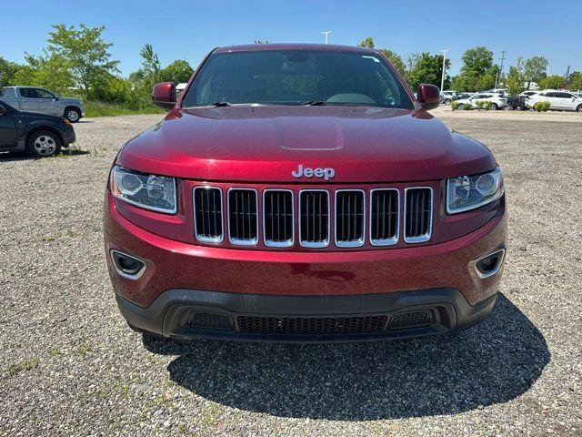 Used 2016 Jeep Grand Cherokee Laredo AWD/4WD image 2