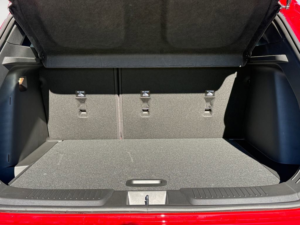 New 2026 Chevrolet Trax RS w/ Driver Confidence Package image 16