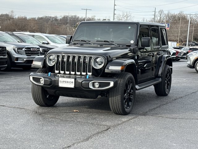 Used 2023 Jeep Wrangler Unlimited Sahara image 12