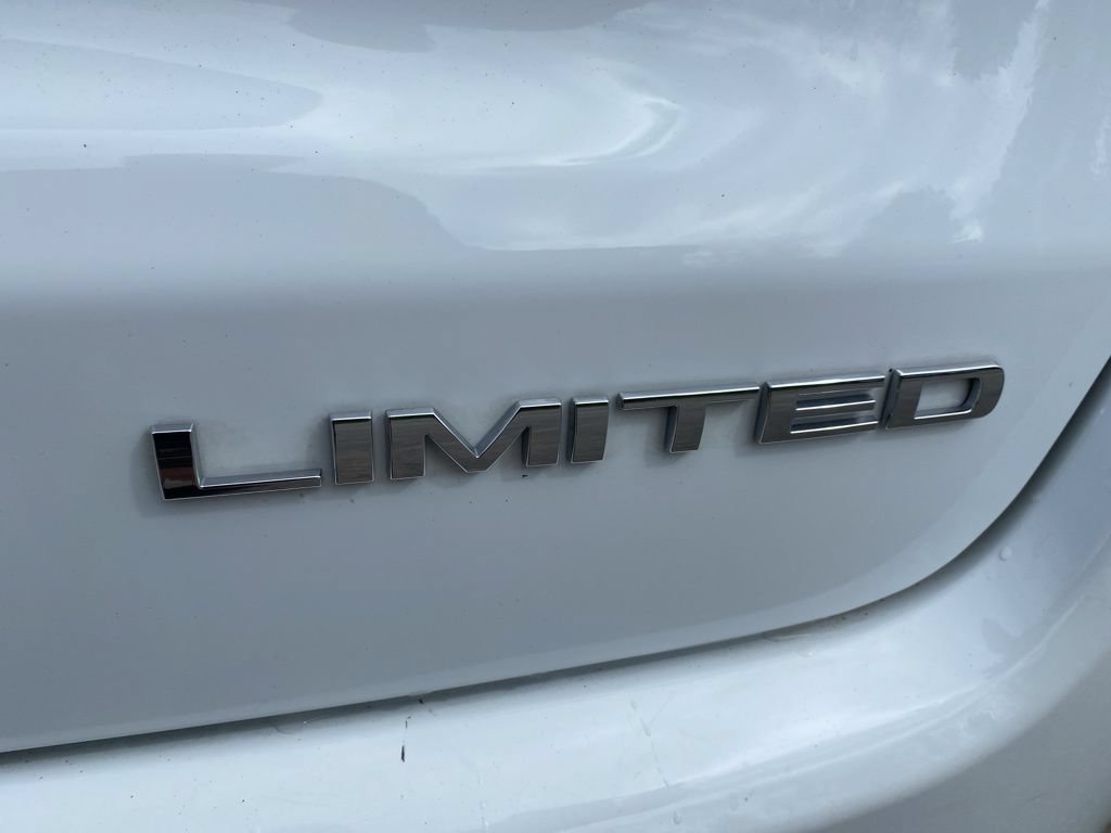 Used 2022 Jeep Compass Limited AWD/4WD image 14