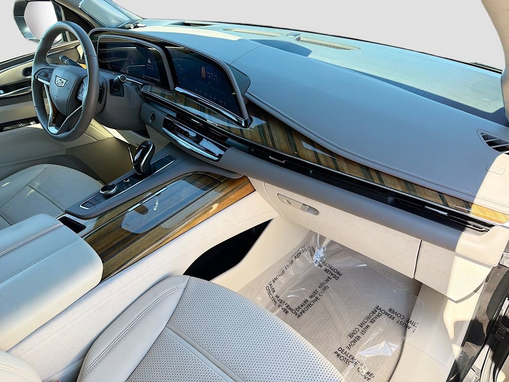 Used 2021 Cadillac Escalade ESV Premium Luxury Platinum image 15