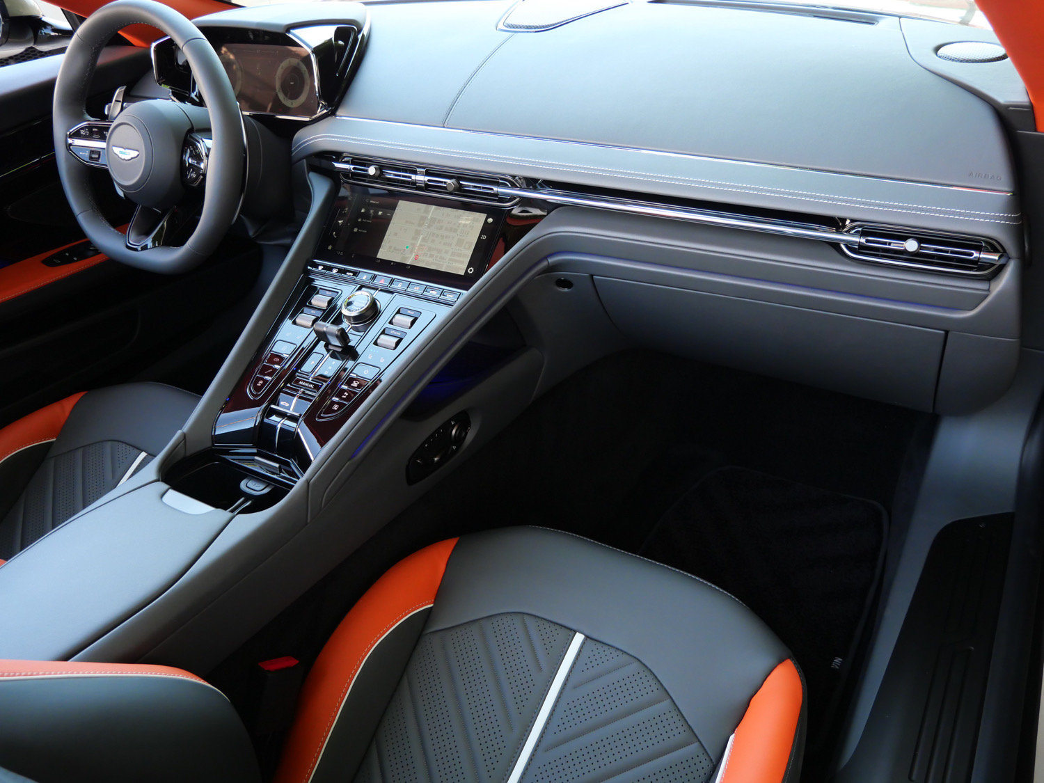 New 2026 Aston Martin DB12 Convertible RWD image 10