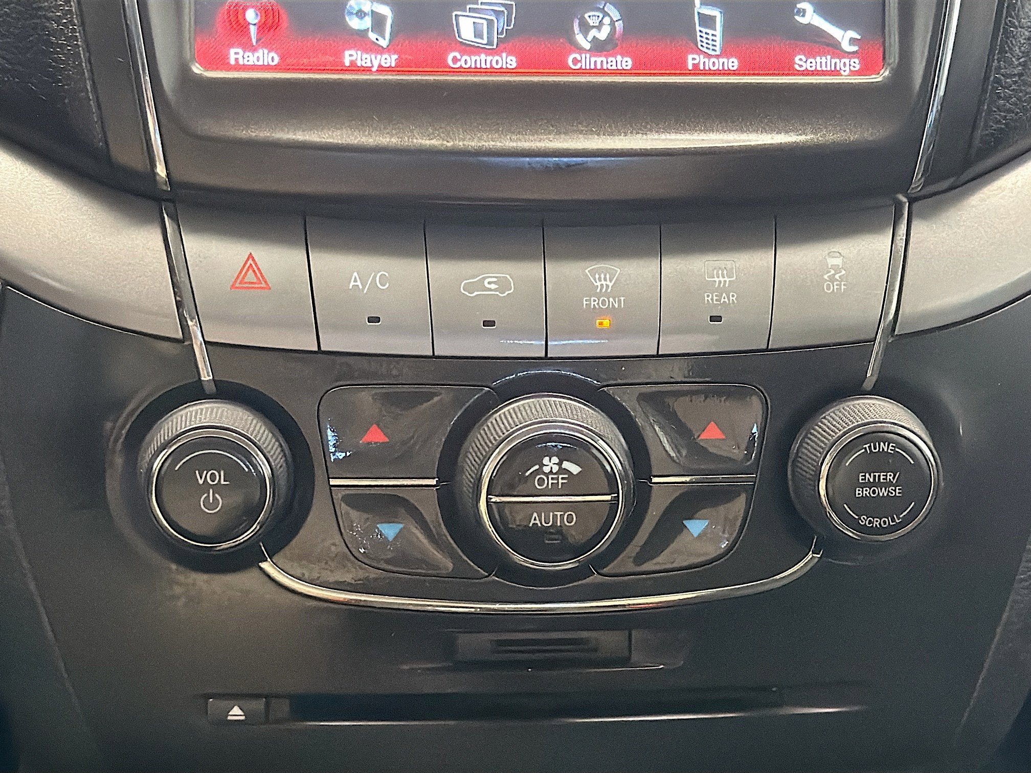 Used 2019 Dodge Journey Crossroad image 10