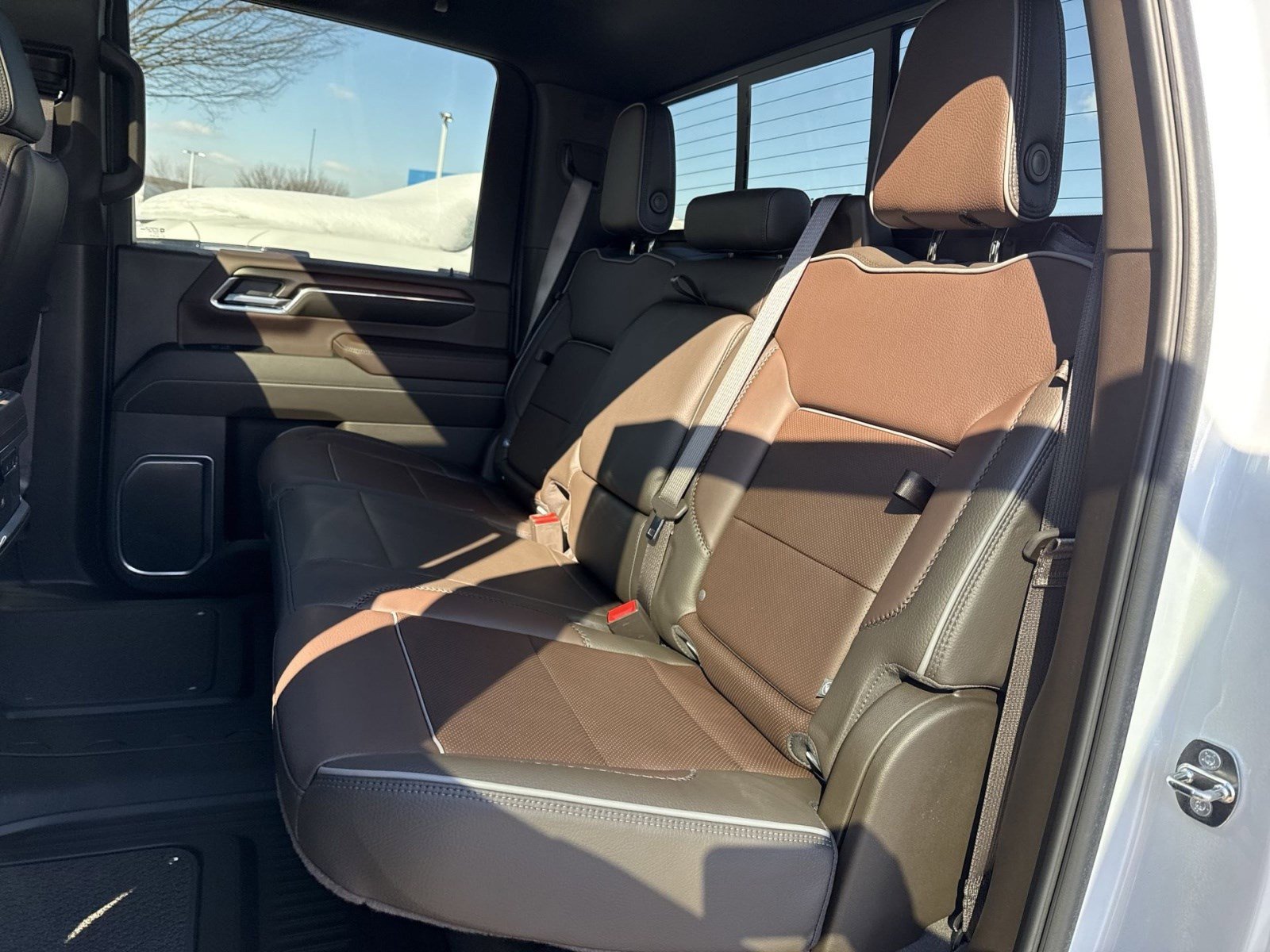 Used 2024 GMC Sierra 3500 Denali w/ Denali Reserve Package image 20