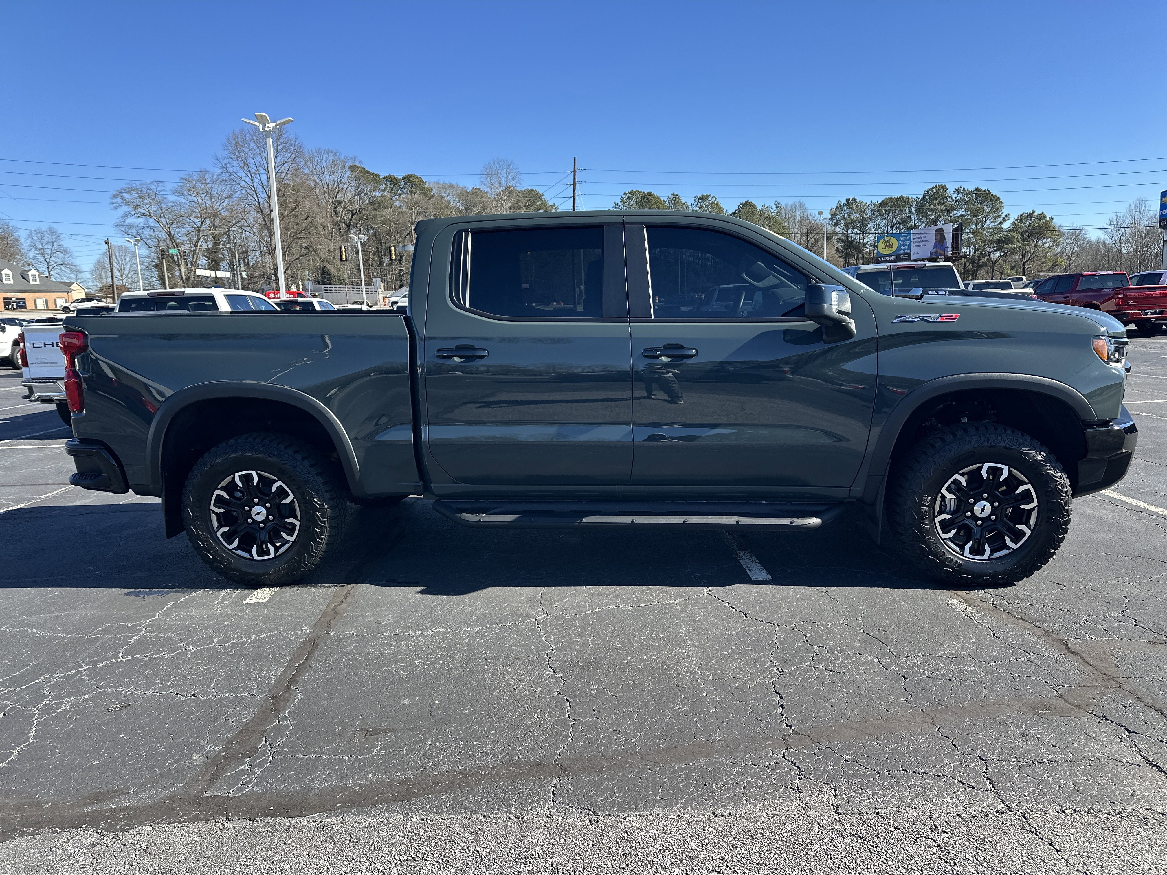 Certified 2025 Chevrolet Silverado 1500 ZR2 w/ Technology Package image 9
