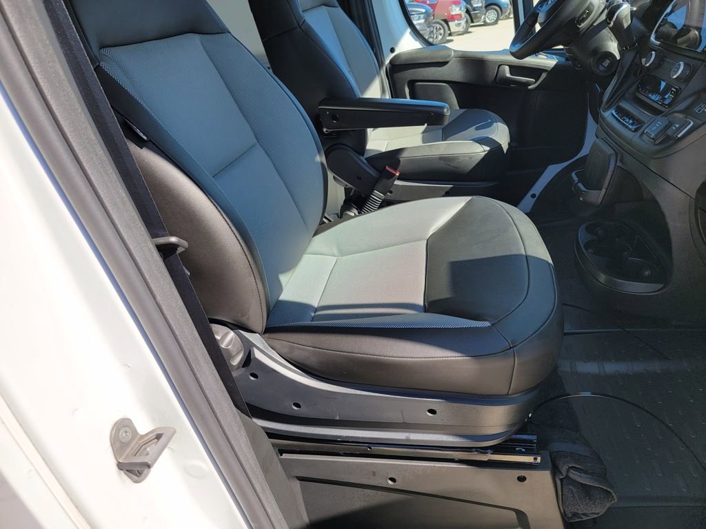 Used 2025 RAM ProMaster 3500 w/ Quick Order Package 22G SLT image 13