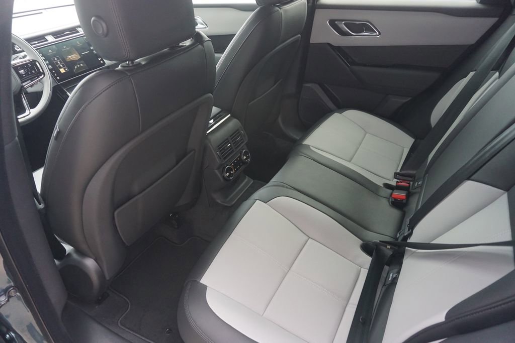 New 2026 Land Rover Range Rover Velar Dynamic SE image 29