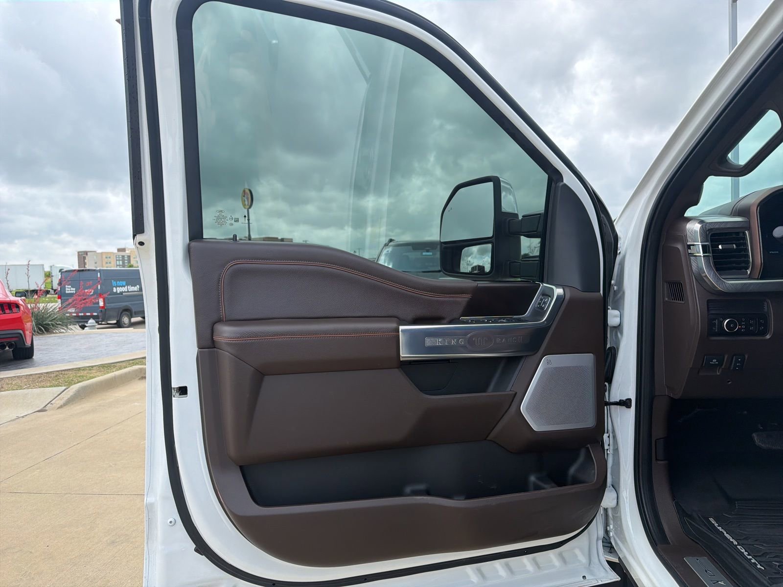 Used 2025 Ford F450 King Ranch w/ Chrome Package image 16