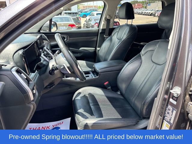 Used 2023 Kia Sorento EX AWD/4WD image 17