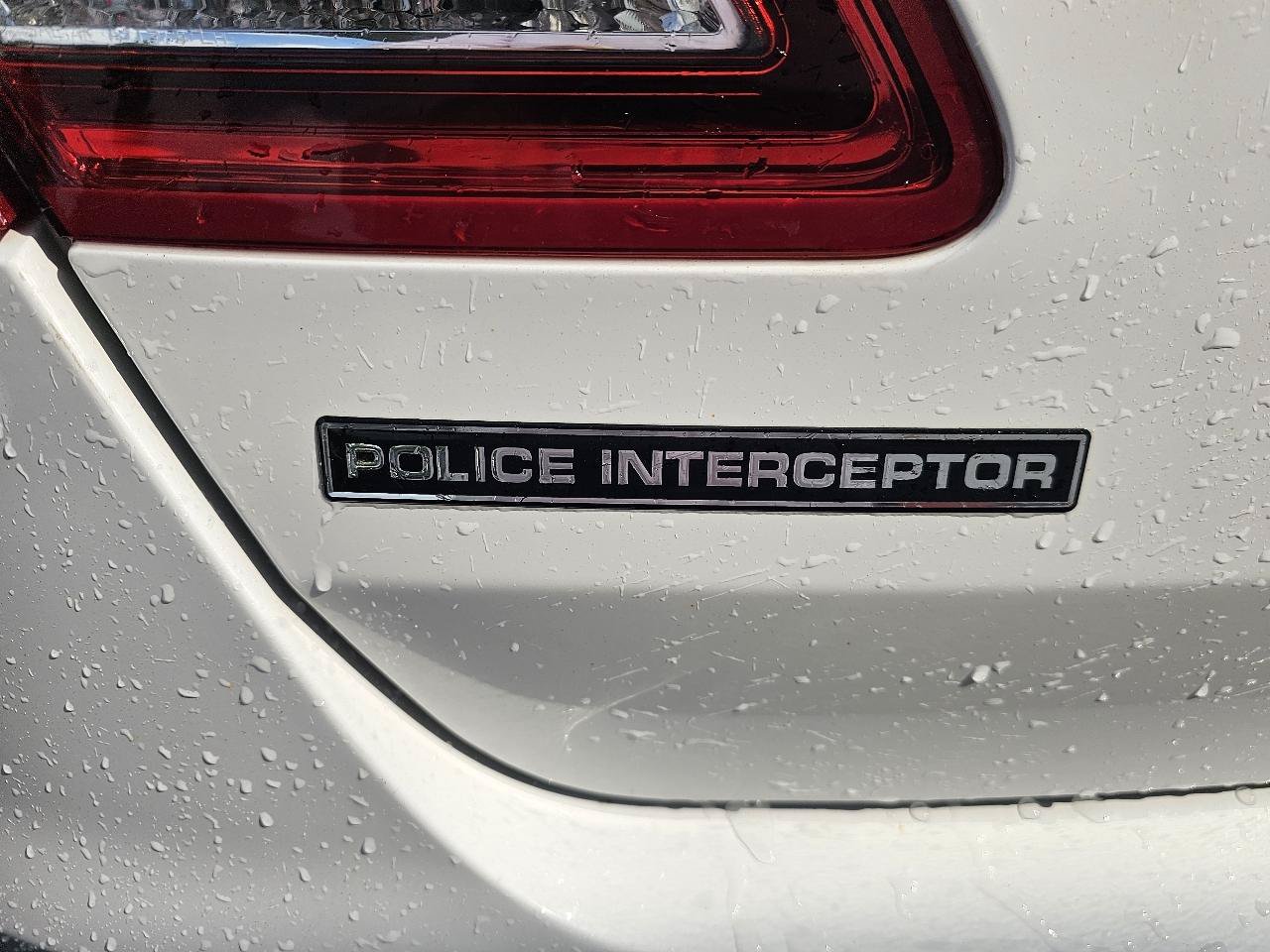 Used 2017 Ford Taurus Police Interceptor AWD w/ Ready For The Road Package image 18