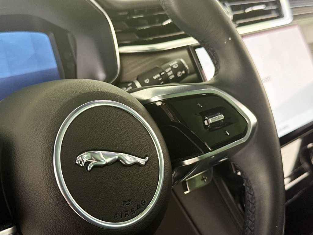 Certified 2023 Jaguar F-PACE S AWD/4WD image 19