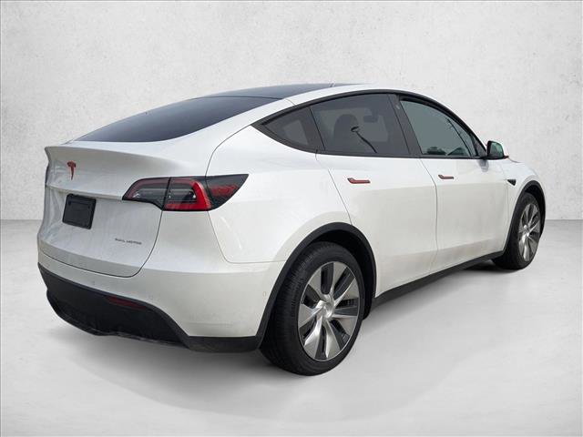 Used 2021 Tesla Model Y Long Range image 5