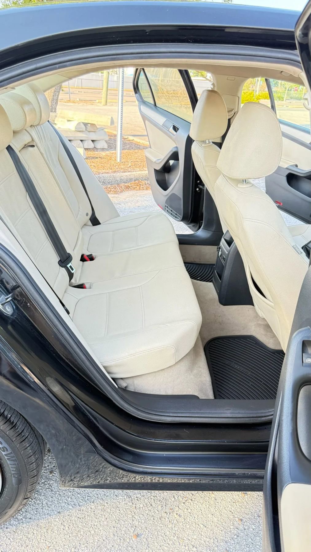 Used 2012 Volkswagen Jetta SE image 12