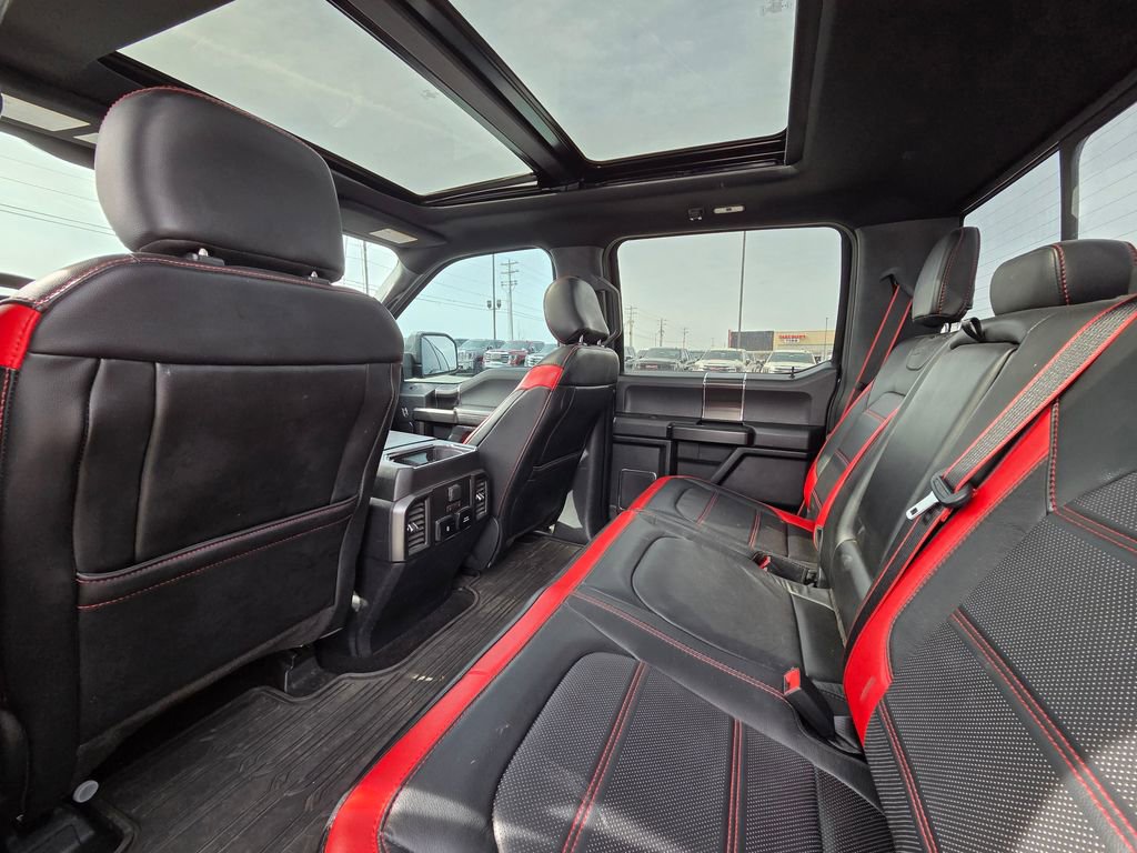 Used 2019 Ford F150 Lariat w/ Equipment Group 502A Luxury AWD/4WD image 28