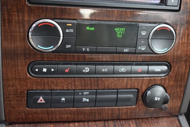Used 2009 Ford Taurus Limited AWD/4WD image 29