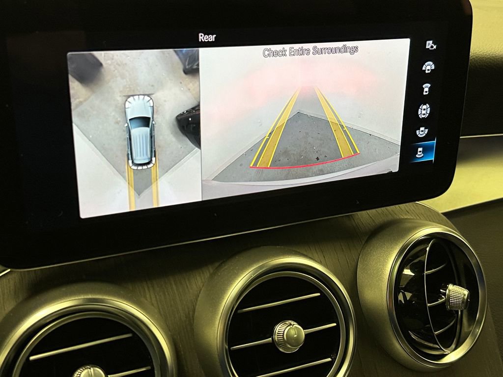 Used 2020 Mercedes-Benz GLC 300 4MATIC image 18