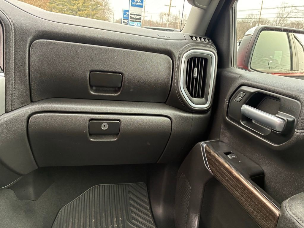 Used 2019 Chevrolet Silverado 1500 LT w/ All-Star Edition image 32